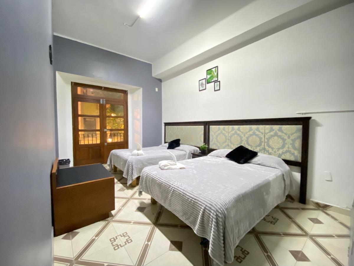 Alto Hostel Kota Meksiko Bagian luar foto
