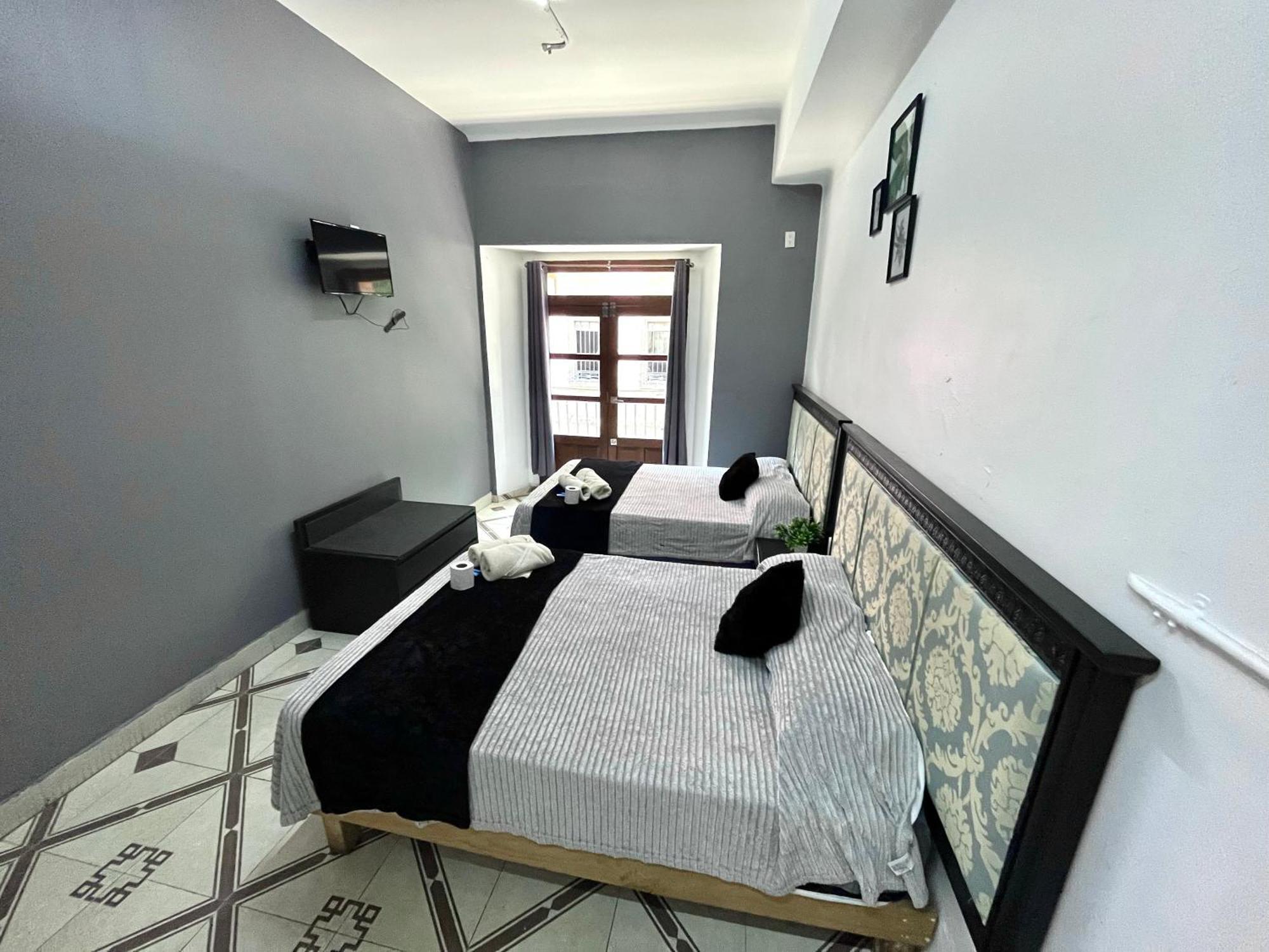 Alto Hostel Kota Meksiko Bagian luar foto